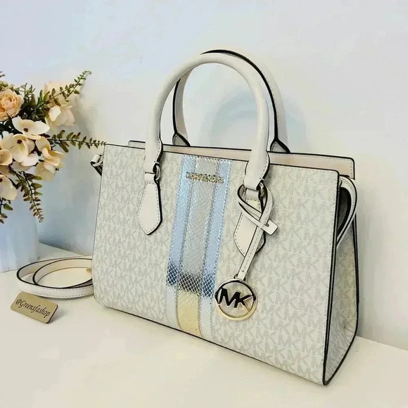 Michael Kors Purse & Wallet Sheila Medium Signature & Metallic Satchel Pale Gold - Picture 3 of 12